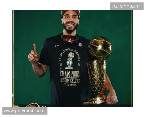 塔图姆荣获月度最佳球员，实至名归